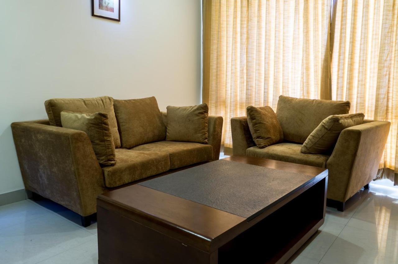 Hotel Saptagiri Hyderabad Esterno foto