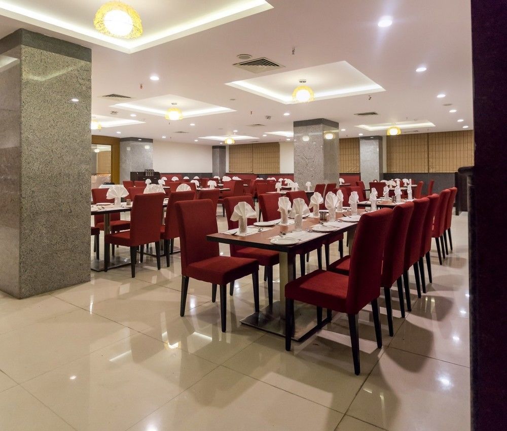 Hotel Saptagiri Hyderabad Esterno foto