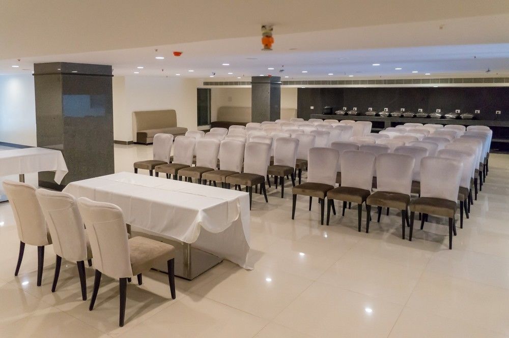 Hotel Saptagiri Hyderabad Esterno foto